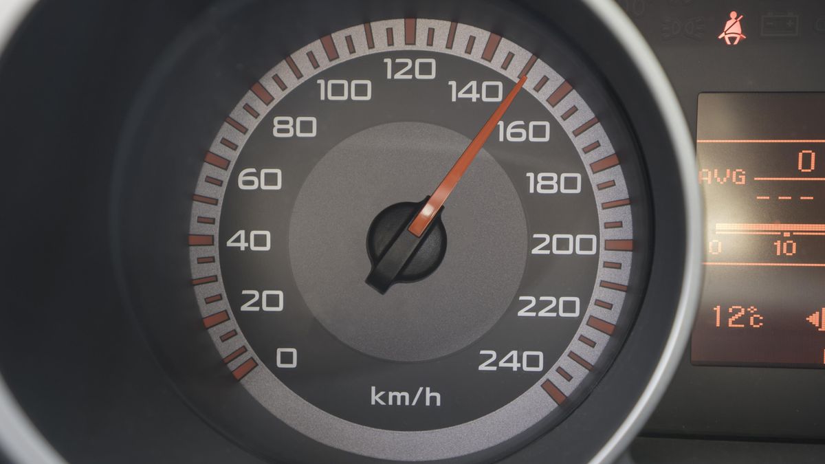 Česko má úsek se „stopadesátkou“. Soustřeďte se na plynulost, radí experti